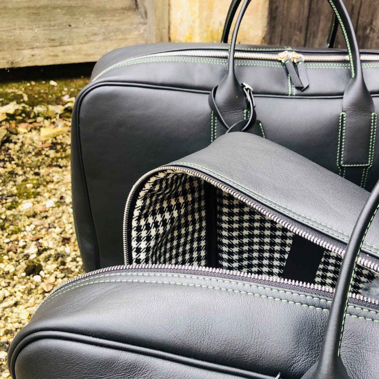 Soft suitcase (Medium)