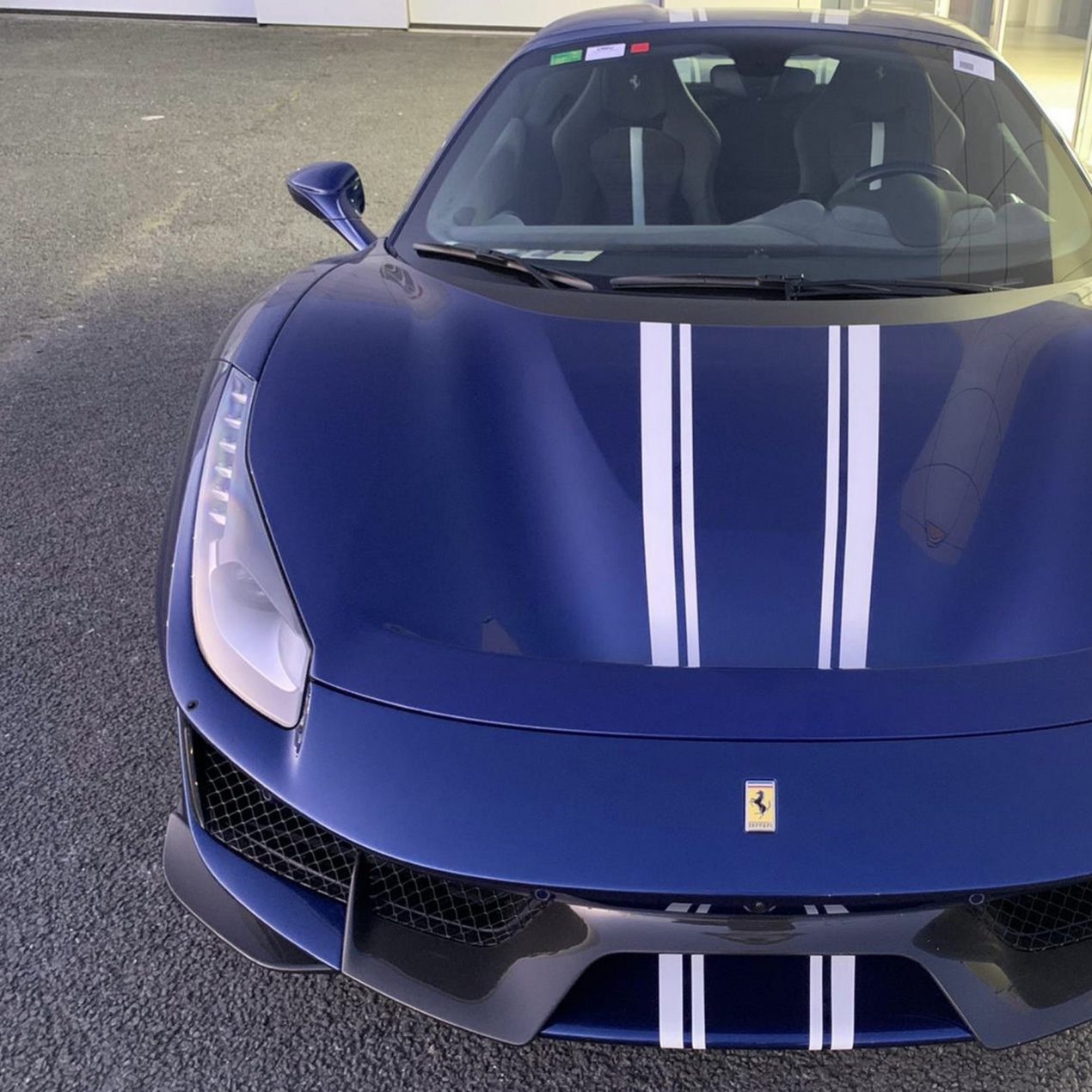 Made to measure bespoke fitted luggage Boot Trunk Pista spider Blue and white Ferrari