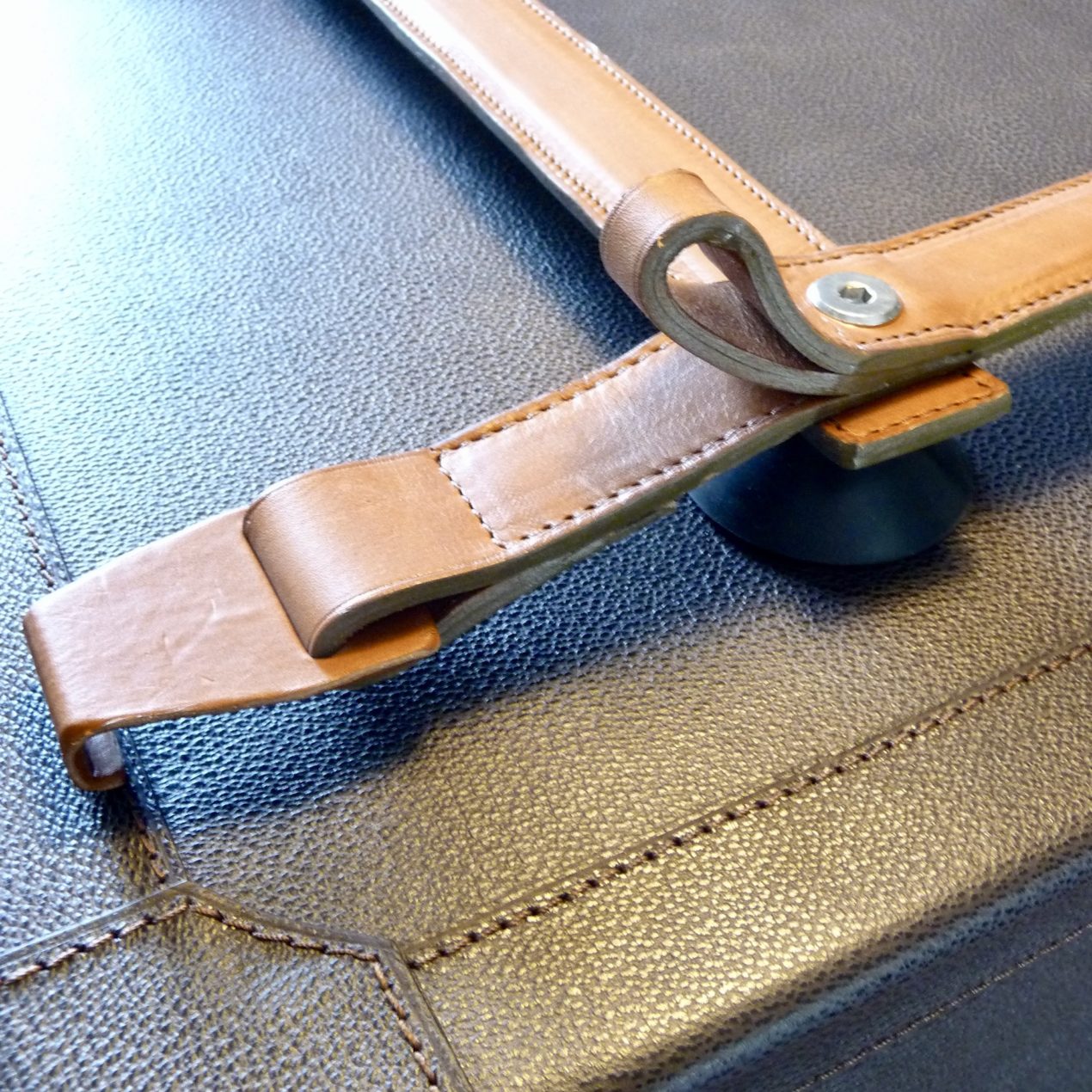 Voyager Bag - Back pack brown leather Roadster and Cabriolet straps