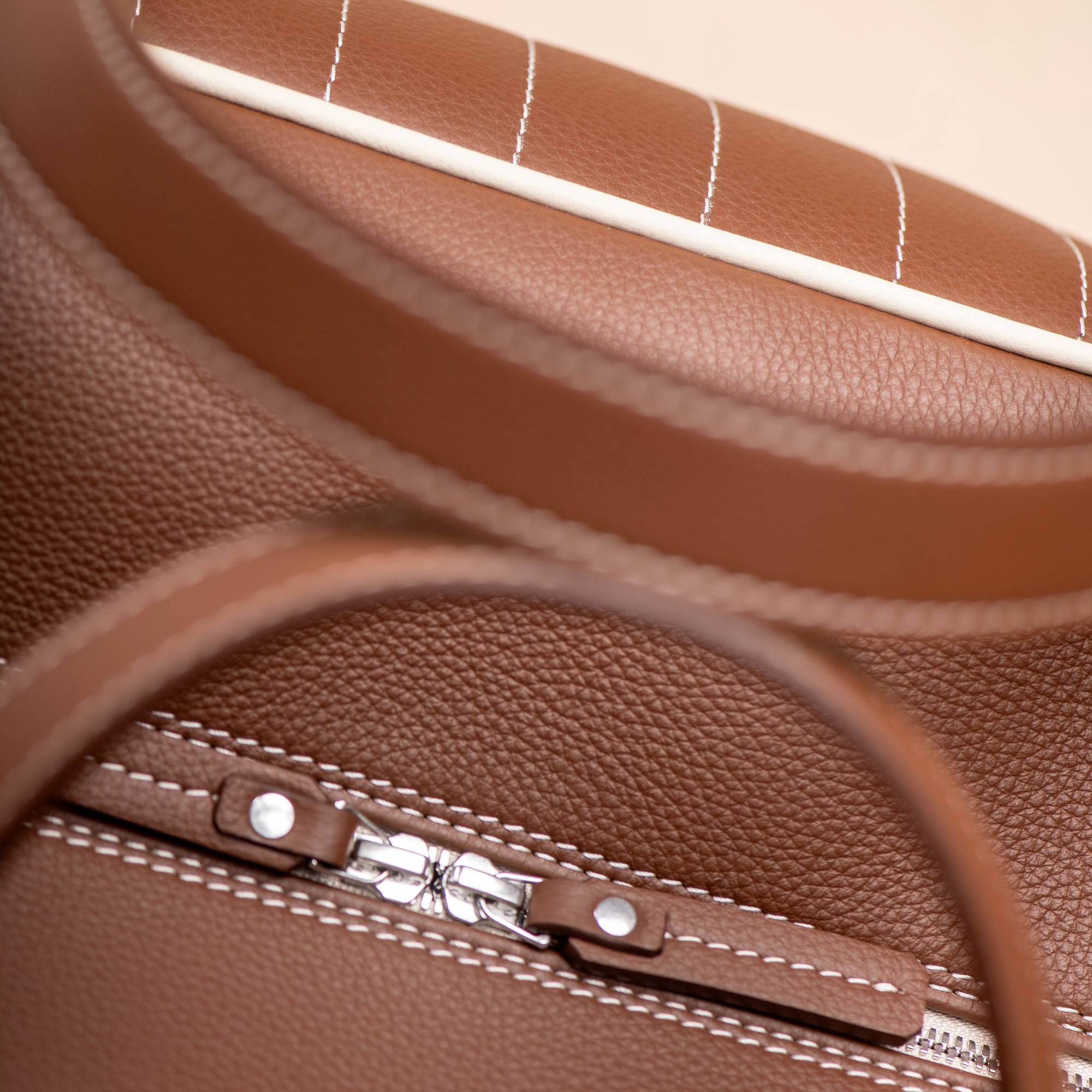 Victor luxury leather travel bag detail handmade in France